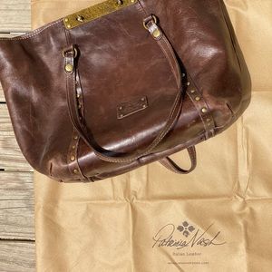 Large Leather Patricia Nash Tote handbag, purse